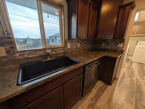 1167 Westview Dr in Sterling, CO - Building Photo - Building Photo