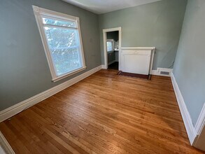 710 Morris Ave SE, Unit 2 in Grand Rapids, MI - Foto de edificio - Building Photo