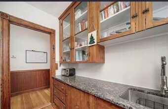 52 Clifford St-Unit -2 in Pawtucket, RI - Building Photo - Building Photo