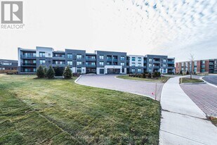 40 Via Rosedale in Brampton, ON - Building Photo