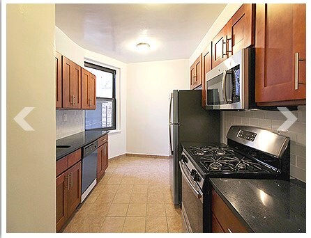 124-28 Queens Blvd in Queens, NY - Building Photo