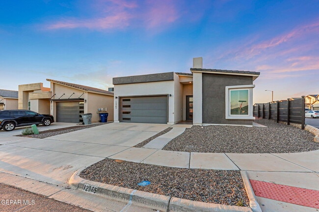 12365 Desert Pine Ave in El Paso, TX - Building Photo - Building Photo