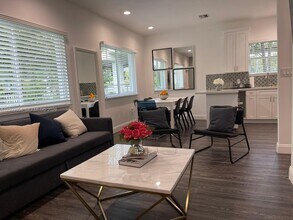 4034 NW 23rd Ave in Miami, FL - Building Photo - Building Photo
