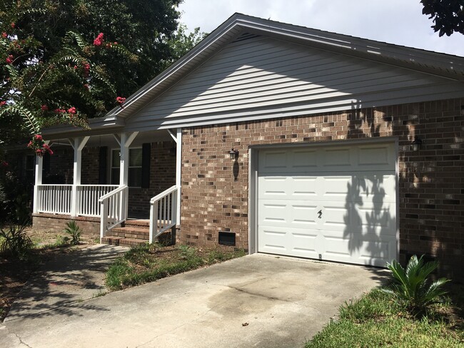 1119 Inlet Cove Ct in Mount Pleasant, SC - Building Photo - Building Photo