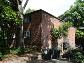 880 Saint Charles Ave NE in Atlanta, GA - Building Photo - Building Photo