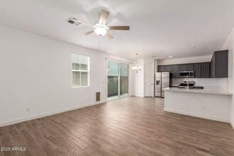 5524 S Dillon Cir in Mesa, AZ - Building Photo - Building Photo