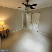 6302 Shiplett Blvd in Burke, VA - Building Photo - Building Photo