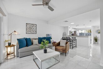 1953 NE 15th Ave in Fort Lauderdale, FL - Building Photo - Building Photo