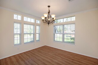 1522 Mabry Mill Rd in Houston, TX - Foto de edificio - Building Photo