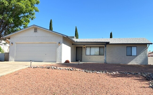 property at 3848 E Del Rio Dr