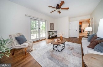 716 Fiske Ln in Newark, DE - Foto de edificio - Building Photo