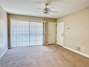 5162 S Jones Blvd in Las Vegas, NV - Building Photo - Building Photo