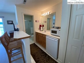 155 Birkdale Ct in Jefferson, NC - Building Photo - Building Photo