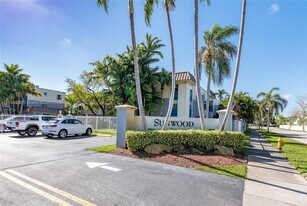 4600 SW 67th Ave in Miami, FL - Building Photo