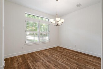 14 Long Springs Pl in The Woodlands, TX - Building Photo - Building Photo