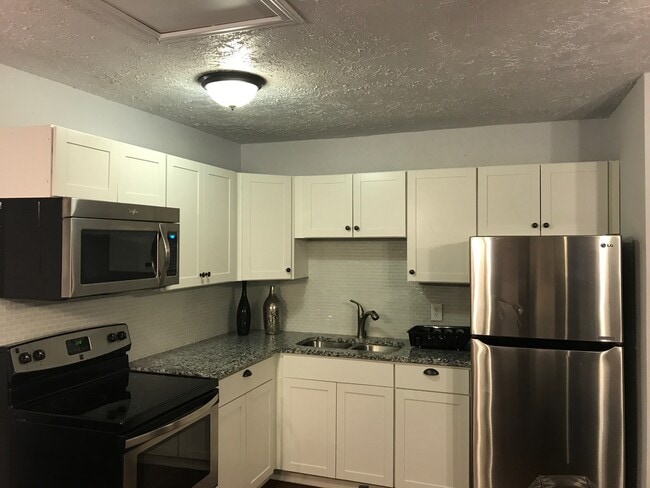 9283 Five Palms Dr in San Antonio, TX - Building Photo - Building Photo