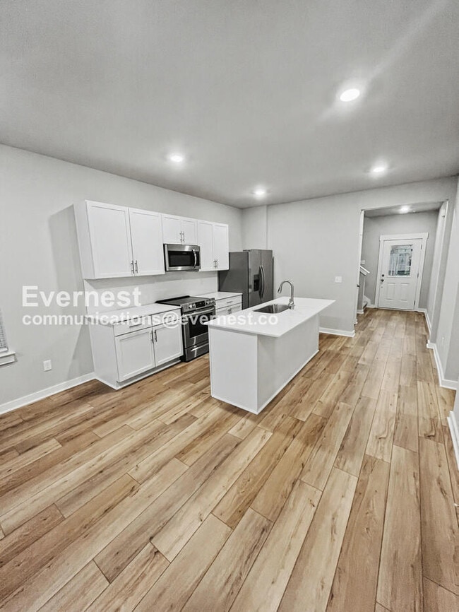 710 Mickelson Wy in Lebanon, TN - Building Photo - Building Photo