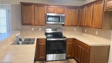107 Breanna Way in Waxahachie, TX - Building Photo - Building Photo