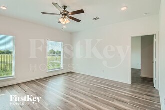 7360 Parkside Pl Dr in North Richland Hills, TX - Building Photo - Building Photo