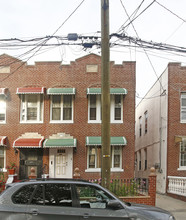 704 Logan St in Brooklyn, NY - Building Photo - Building Photo