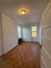 157 E 32nd St in Brooklyn, NY - Building Photo - Building Photo