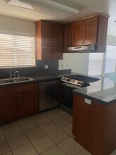 106 Treadway Ct in Cloverdale, CA - Building Photo - Building Photo