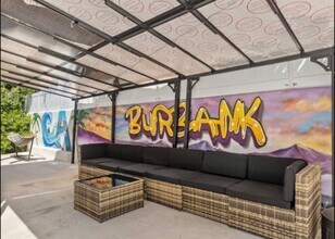 2743 N Keystone St in Burbank, CA - Building Photo - Building Photo