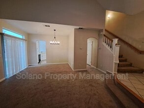 849 Chateau Cir in Vacaville, CA - Building Photo - Building Photo