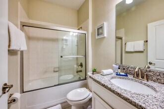 4793 Kings Castle Cir in Kissimmee, FL - Building Photo - Building Photo