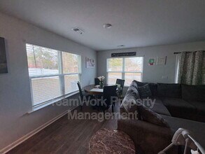 107 Orchid Bloom Cir in Moncks Corner, SC - Building Photo - Building Photo