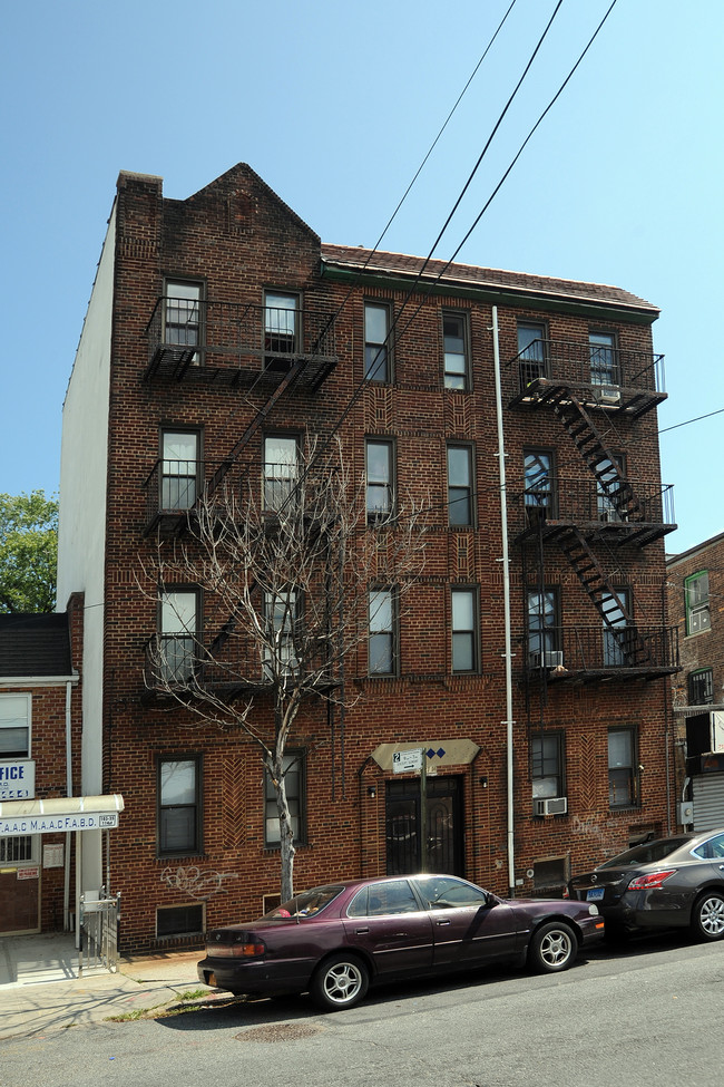 103-27 114th St in Jamaica, NY - Building Photo - Building Photo