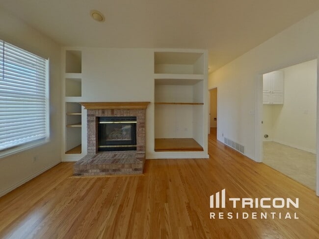 10330 Marble Creek Cir in Colorado Springs, CO - Foto de edificio - Building Photo