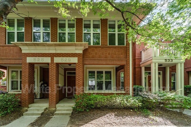 property at 529 E 9th St
