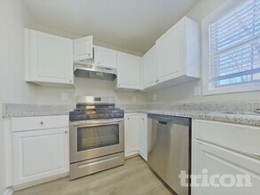 1221 Wandering Vine Ct SE in Mableton, GA - Building Photo - Building Photo