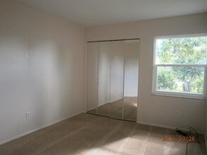 1651 SE Cascella Ct in Port St. Lucie, FL - Building Photo - Building Photo