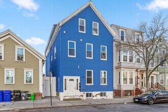 165 Lexington St in Boston, MA - Building Photo - Building Photo