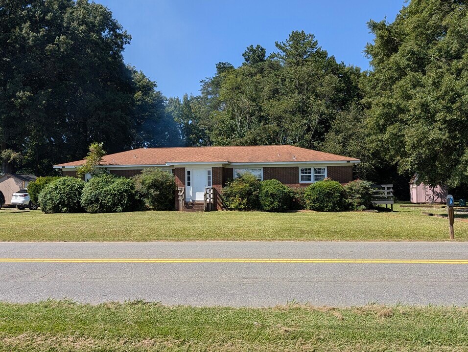 1113 Auten Rd in Charlotte, NC - Building Photo