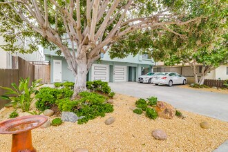 4449 Hamilton St in San Diego, CA - Building Photo - Building Photo