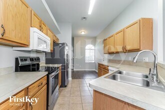 452 Bay Leaf Dr in Poinciana, FL - Building Photo - Building Photo