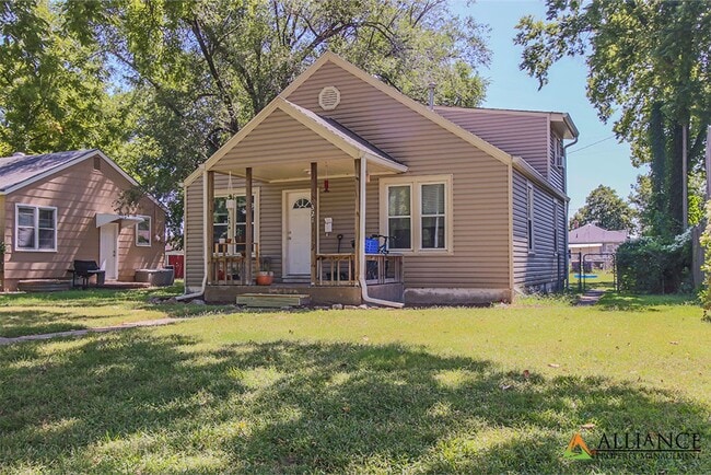 property at 321 Kearney St