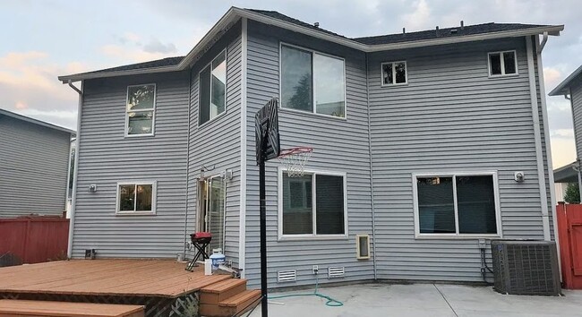property at 18033 168th Way SE