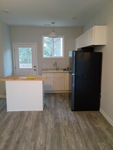 121 Rose Lk Dr in Conway, SC - Foto de edificio - Building Photo