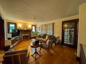 181 Trapelo Rd, Unit 181 in Belmont, MA - Building Photo - Building Photo