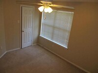 2946 Loganberry Park Ln photo'