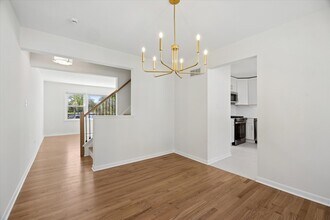 4396 Central Ave in Western Springs, IL - Building Photo - Building Photo