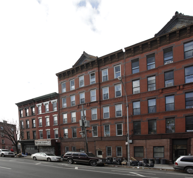 1088 Bedford Ave in Brooklyn, NY - Building Photo