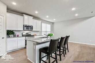 2000 Plum Pk in Mesquite, TX - Building Photo - Building Photo