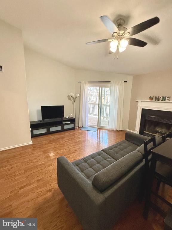 property at 1532 Lincoln Way