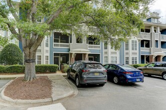 501 Olmsted Park Pl in Charlotte, NC - Building Photo - Building Photo