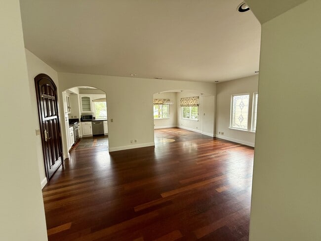 143 Alamo Ave in Santa Cruz, CA - Building Photo - Building Photo